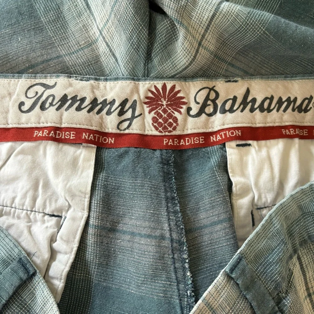 Tommy Bahama Blue Plaid Linen Blend‎ Men’s Shorts Size 38